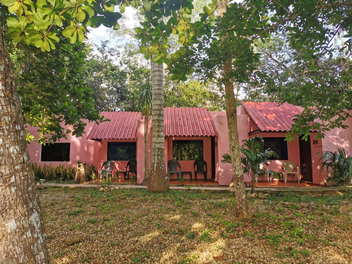 Hotel Doralba Inn Chichen מראה חיצוני תמונה
